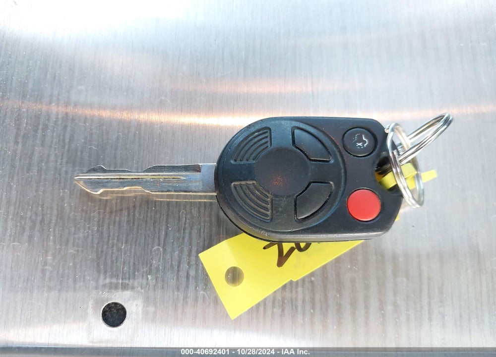2011 FORD FUSION SE VIN: 3FAHP0HA9BR260479
