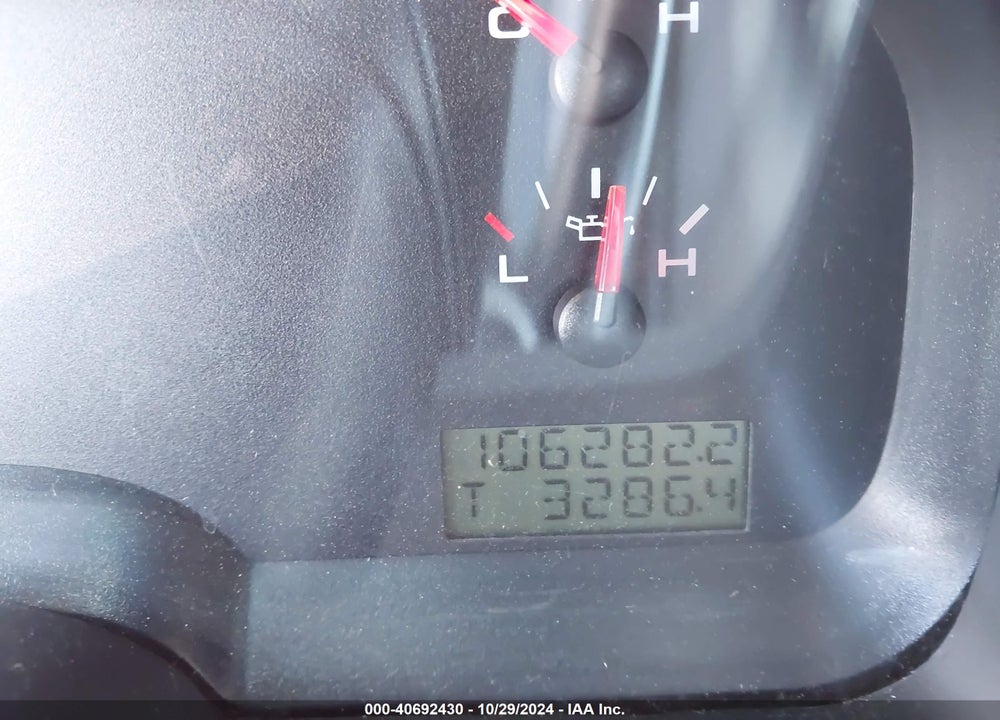 2007 FORD F-150 STX/XL/XLT VIN: 1FTRX12W87KC73843
