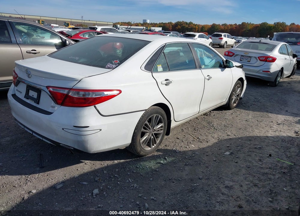 2015 TOYOTA CAMRY SE VIN: 4T1BF1FKXFU035499