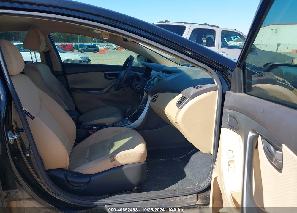 2013 HYUNDAI ELANTRA GLS VIN: KMHDH4AE6DU867831