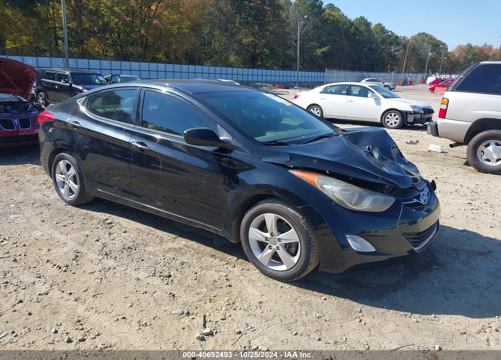 2013 HYUNDAI ELANTRA GLS VIN: KMHDH4AE6DU867831