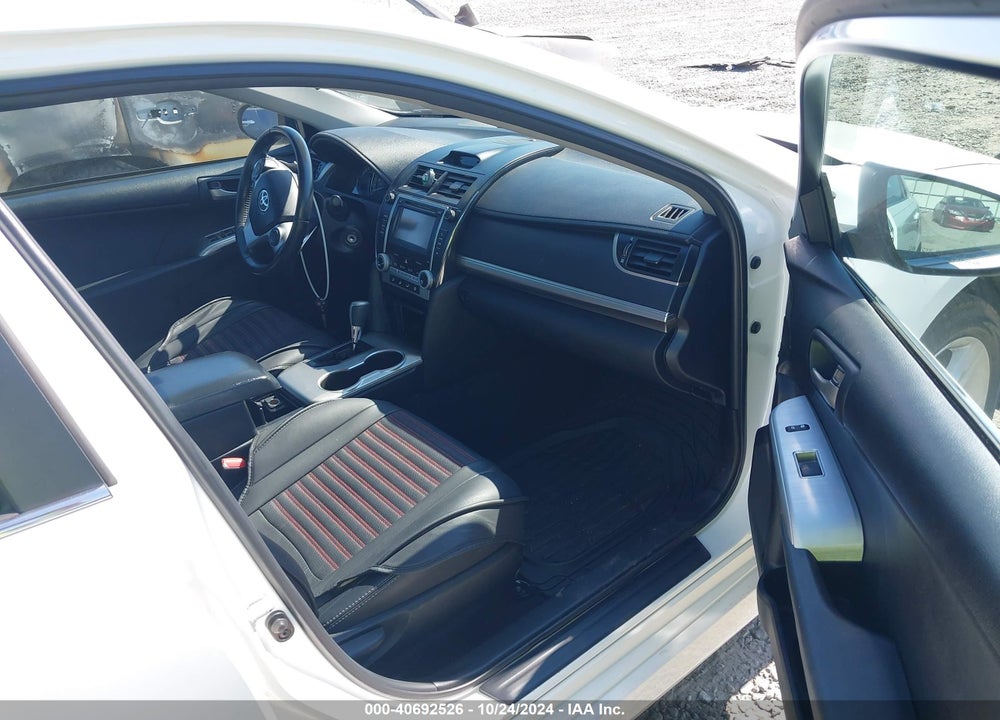 2012 TOYOTA CAMRY SE VIN: 4T1BF1FK9CU538548