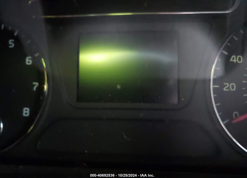 2016 KIA SORENTO 2.4L LX VIN: 5XYPGDA31GG043616