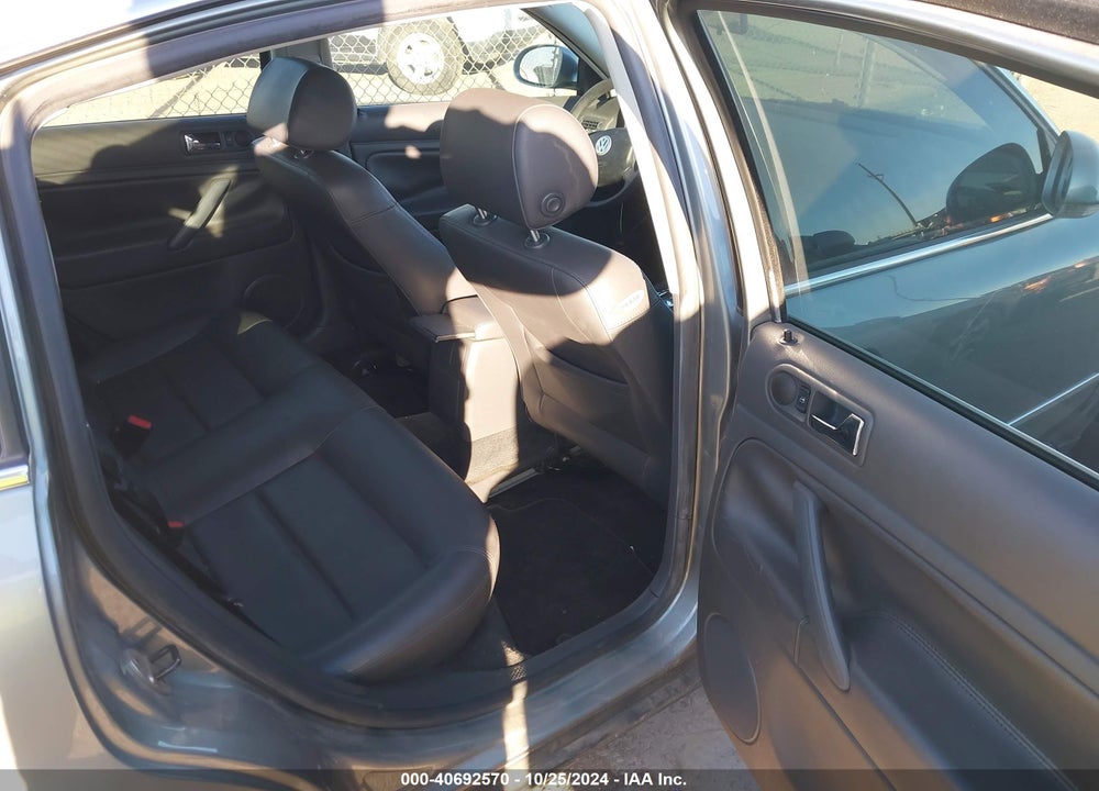 2005 VOLKSWAGEN PASSAT GLS 1.8T VIN: WVWAD63B05P031157