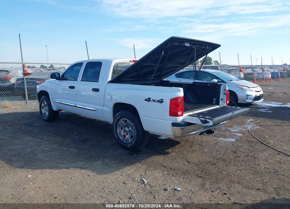 2005 DODGE DAKOTA LARAMIE VIN: 1D7HW58N65S184974