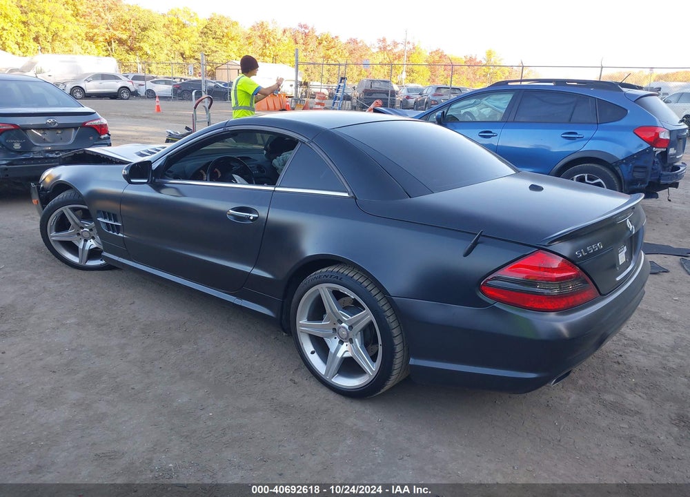 2011 MERCEDES-BENZ SL 550 VIN: WDBSK7BA1BF163434