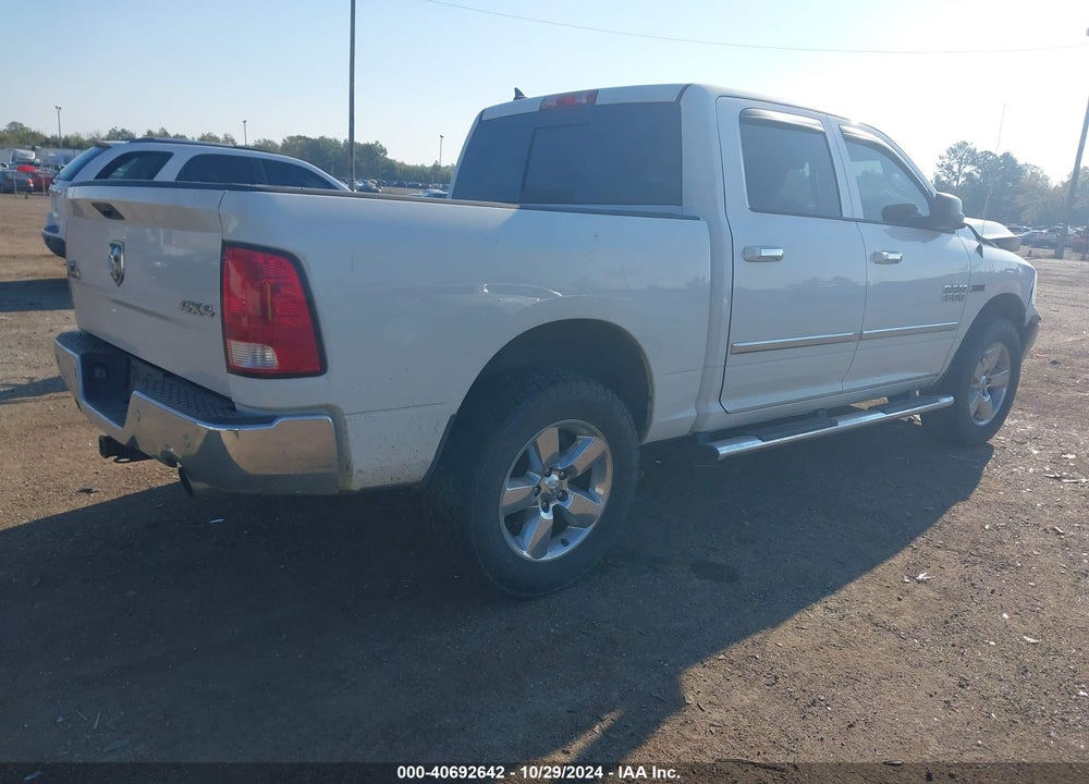 2016 RAM 1500 BIG HORN VIN: 1C6RR7LM8GS304171