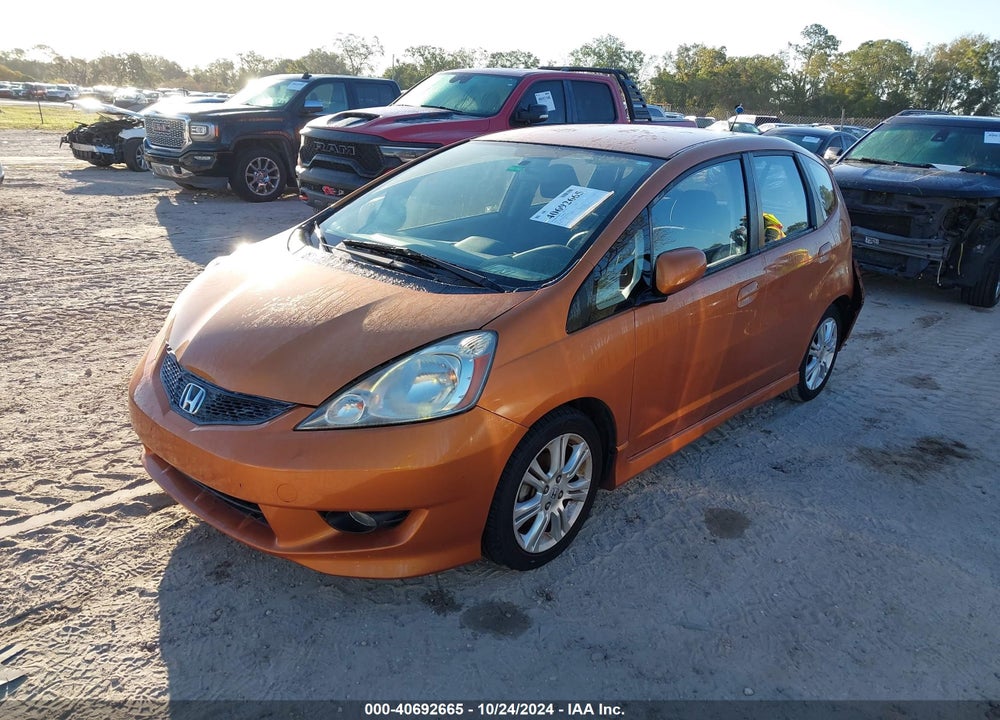 2010 HONDA FIT SPORT VIN: JHMGE8H40AC012265