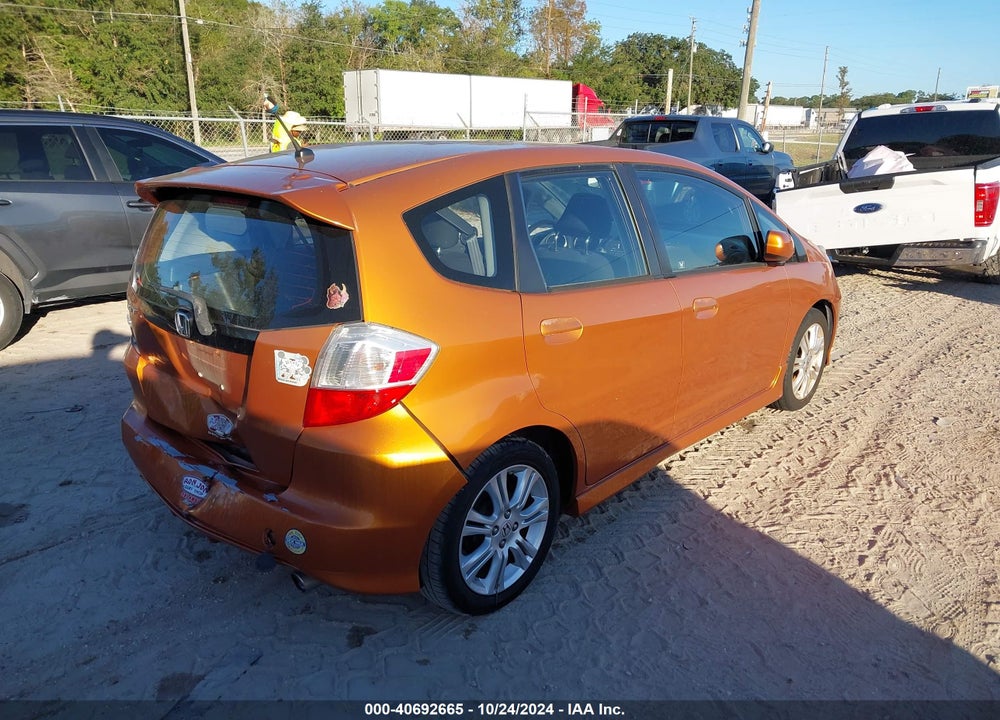 2010 HONDA FIT SPORT VIN: JHMGE8H40AC012265