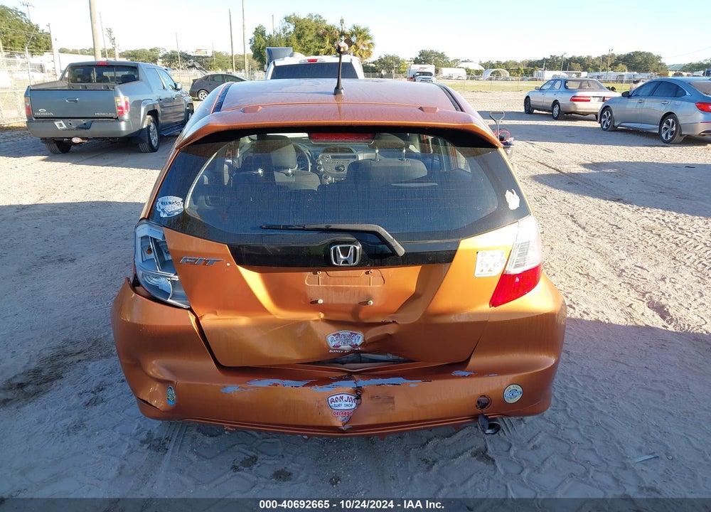 2010 HONDA FIT SPORT VIN: JHMGE8H40AC012265