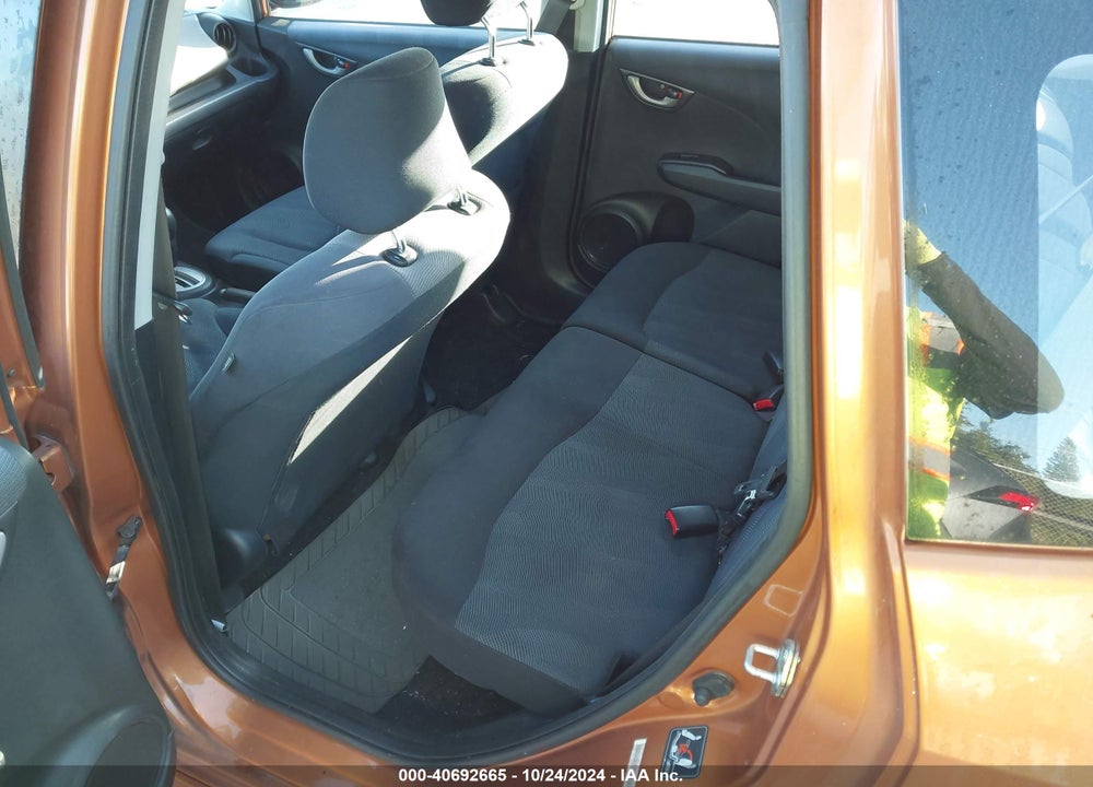2010 HONDA FIT SPORT VIN: JHMGE8H40AC012265