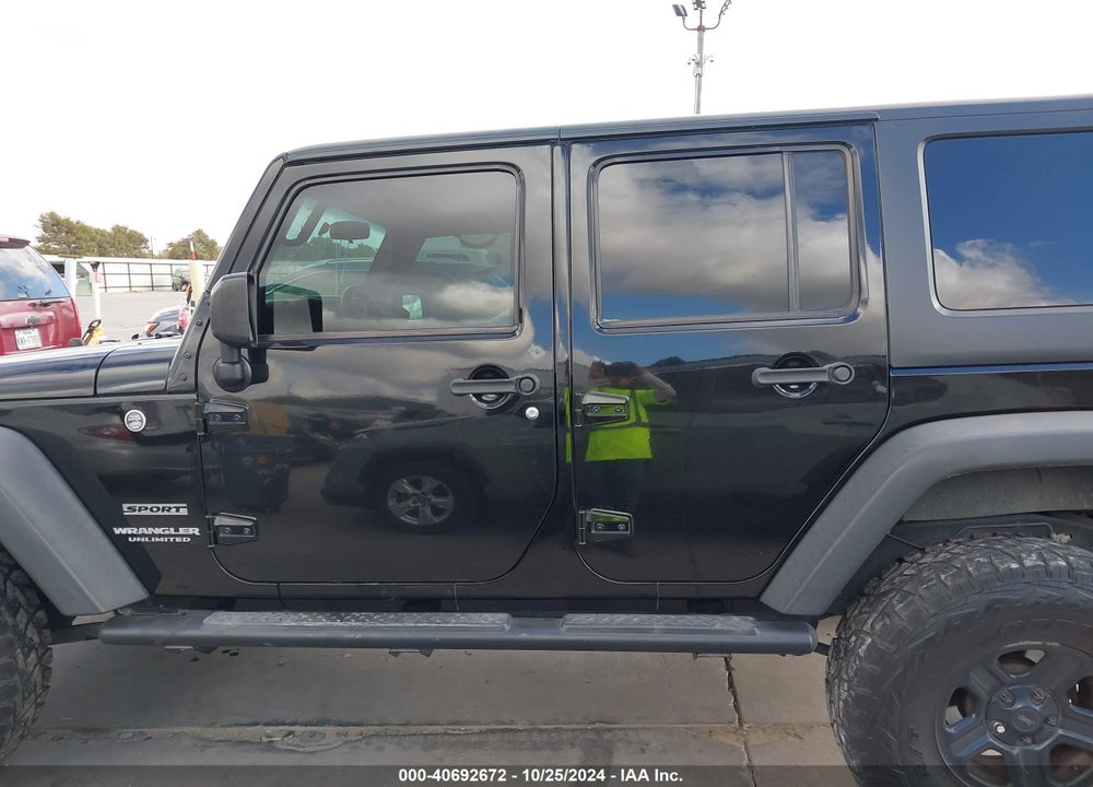 2016 JEEP WRANGLER UNLIMITED SPORT VIN: 1C4BJWDG6GL150719