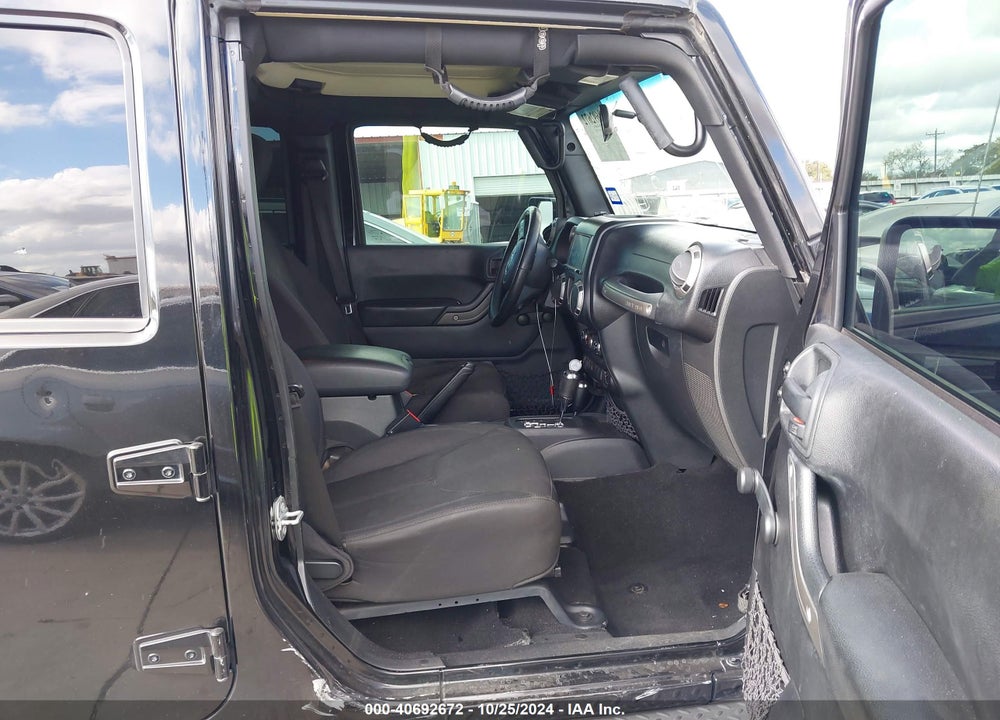 2016 JEEP WRANGLER UNLIMITED SPORT VIN: 1C4BJWDG6GL150719