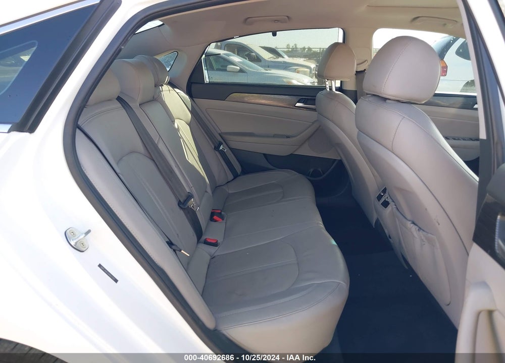 2018 HYUNDAI SONATA LIMITED VIN: 5NPE34AFXJH607051