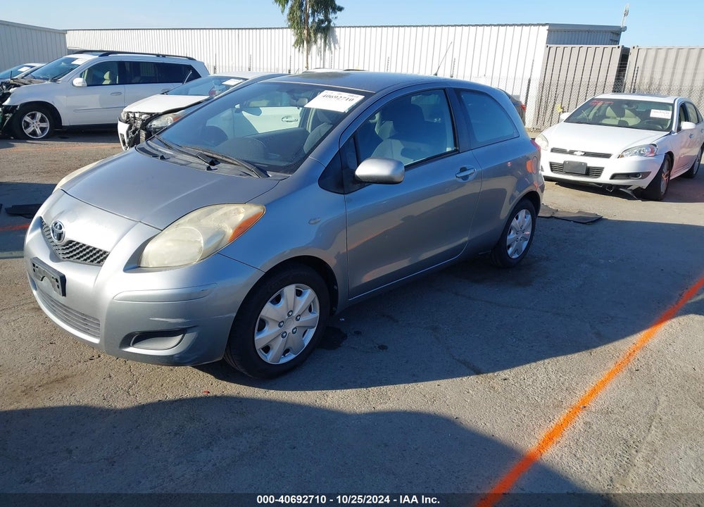 2009 TOYOTA YARIS VIN: JTDJT903095225738