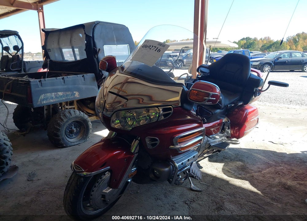 2001 HONDA GL1800 VIN: 1HFSC47051A000154