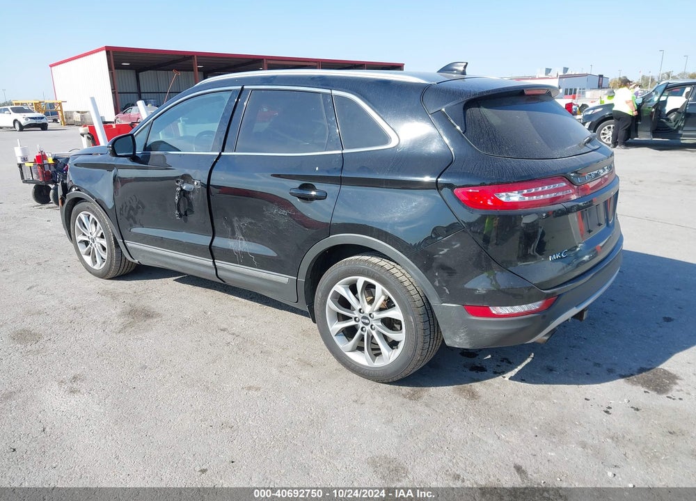 2017 LINCOLN MKC SELECT VIN: 5LMCJ2C9XHUL02330
