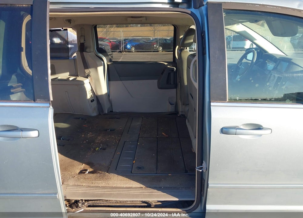 2008 CHRYSLER TOWN & COUNTRY TOURING VIN: 2A8HR54P28R844080
