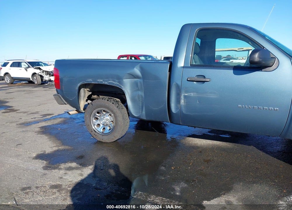 2011 CHEVROLET SILVERADO 1500 WORK TRUCK VIN: 1GCNCPEA3BZ121174