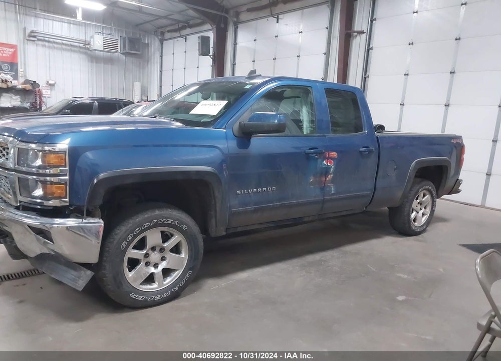 2015 CHEVROLET SILVERADO 1500 1LT VIN: 1GCVKREC2FZ180951