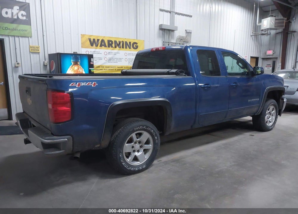 2015 CHEVROLET SILVERADO 1500 1LT VIN: 1GCVKREC2FZ180951