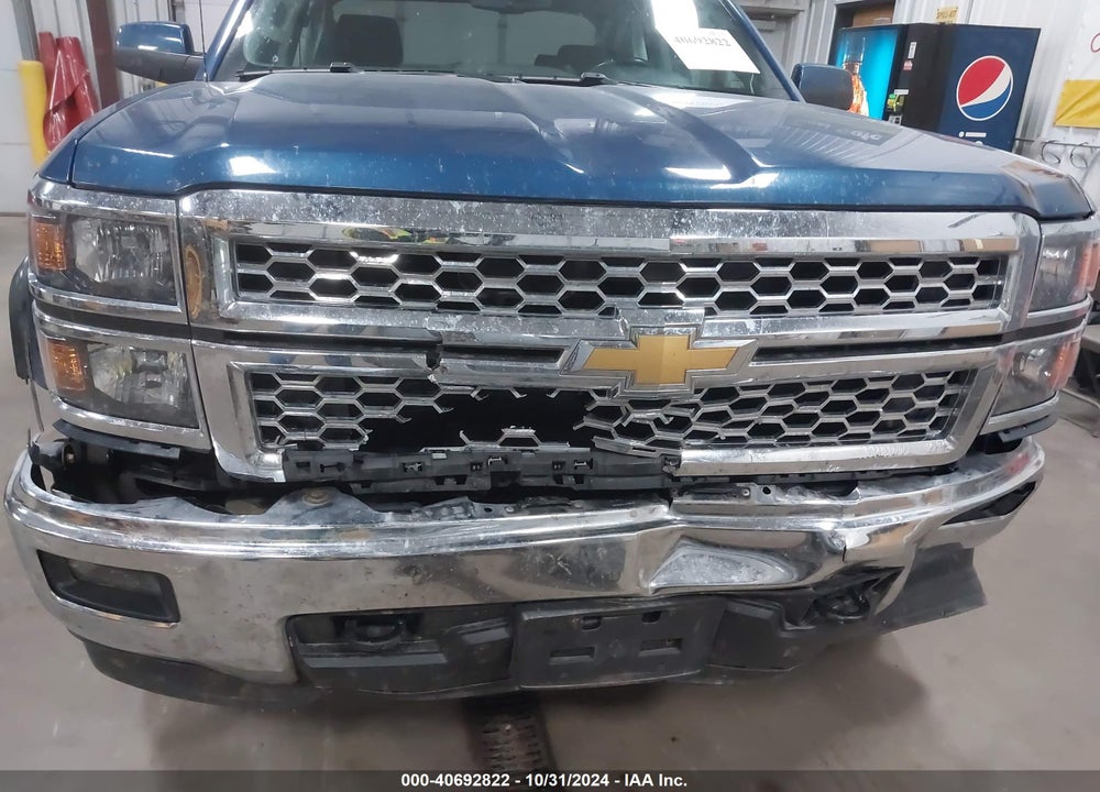 2015 CHEVROLET SILVERADO 1500 1LT VIN: 1GCVKREC2FZ180951