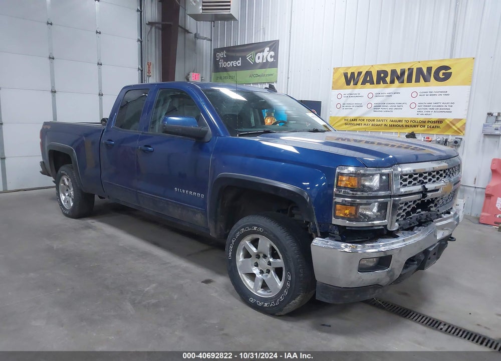 2015 CHEVROLET SILVERADO 1500 1LT VIN: 1GCVKREC2FZ180951