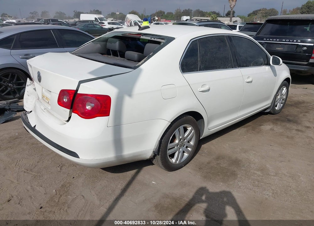 2005 VOLKSWAGEN JETTA TDI VIN: 3VWST71K45M635944