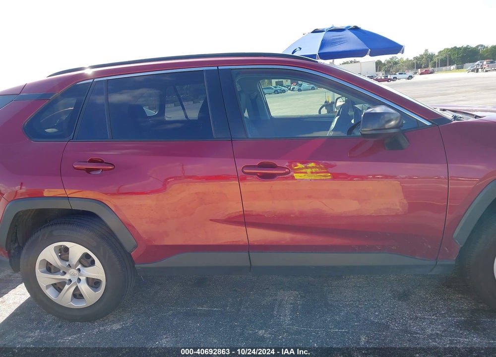 2021 TOYOTA RAV4 LE VIN: JTMH1RFV5MD068204