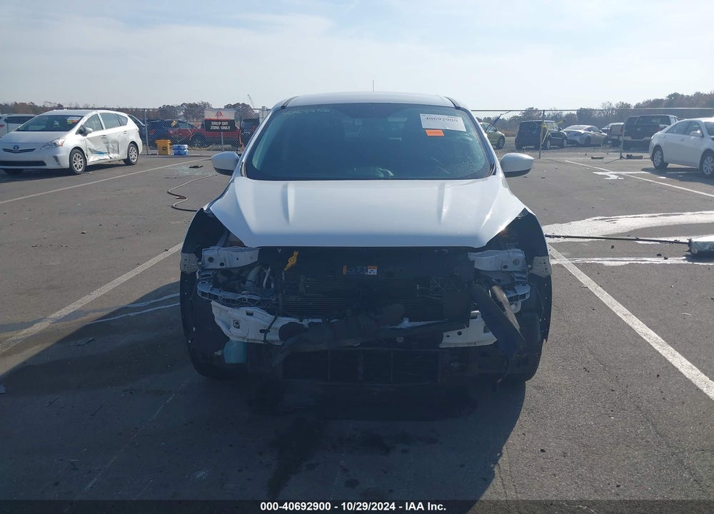 2017 FORD ESCAPE SE VIN: 1FMCU9GD6HUE10185
