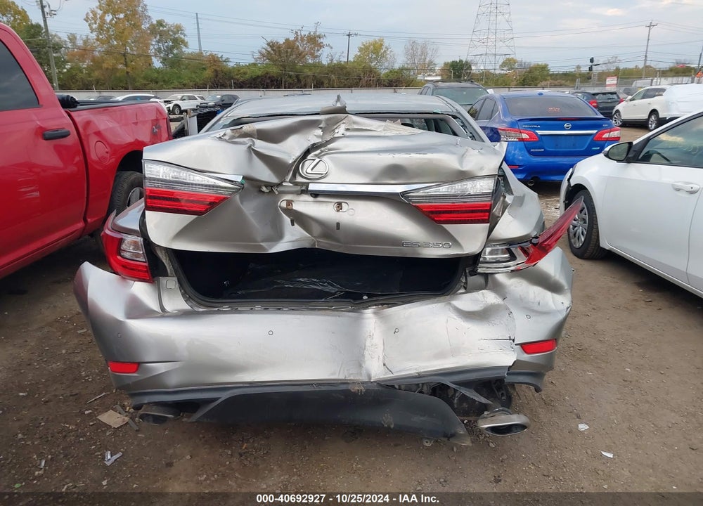 2018 LEXUS ES 350 VIN: 58ABK1GG4JU088545