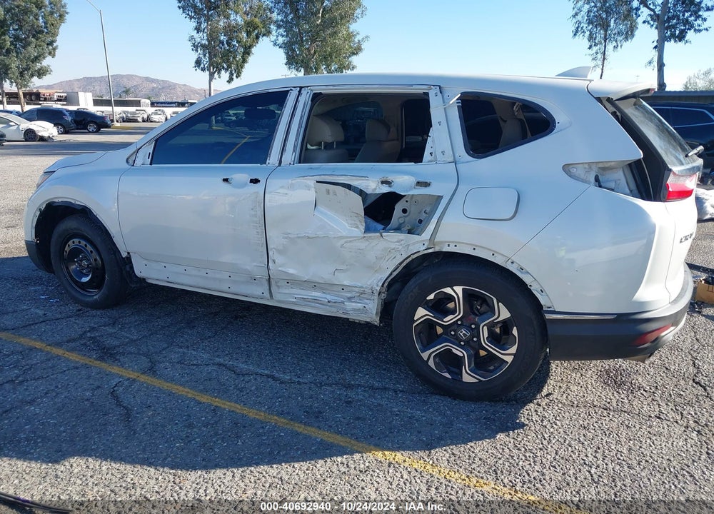 2017 HONDA CR-V TOURING VIN: 5J6RW1H99HL015048