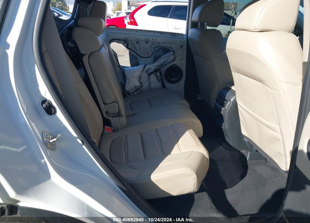 2017 HONDA CR-V TOURING VIN: 5J6RW1H99HL015048