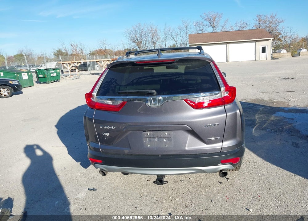 2018 HONDA CR-V TOURING VIN: 7FARW2H98JE093880