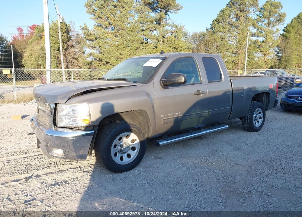 2013 CHEVROLET SILVERADO 1500 LT VIN: 1GCRKSE71DZ229498