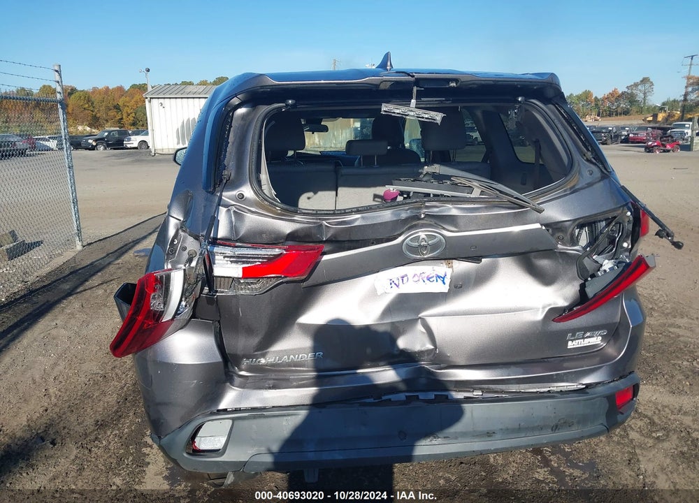 2019 TOYOTA HIGHLANDER LE PLUS VIN: 5TDBZRFH0KS730099