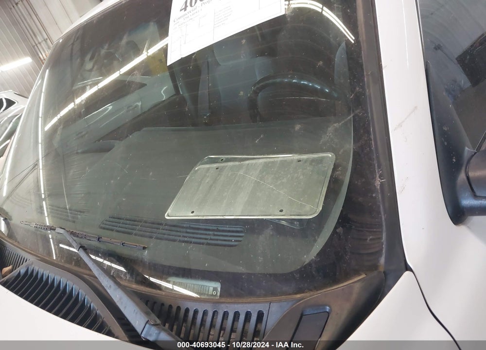 2004 CHEVROLET TAHOE LS VIN: 1GNEK13V04R244933