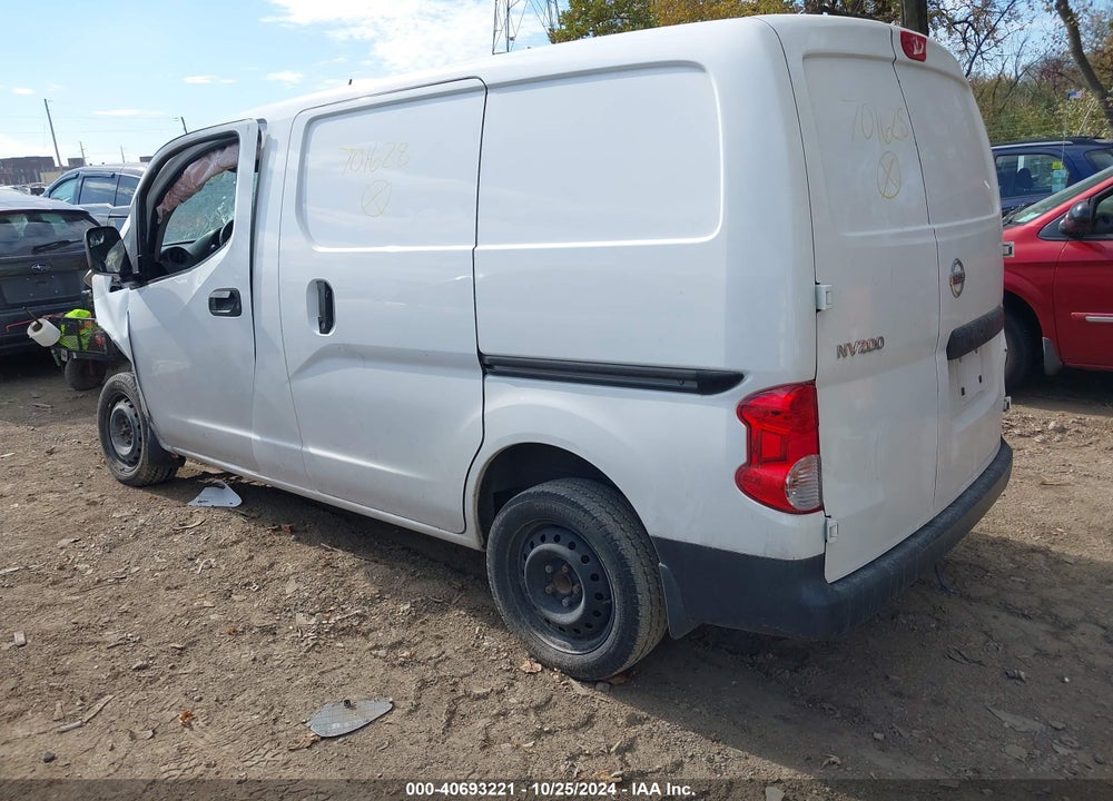 2018 NISSAN NV200 S VIN: 3N6CM0KN8JK701628