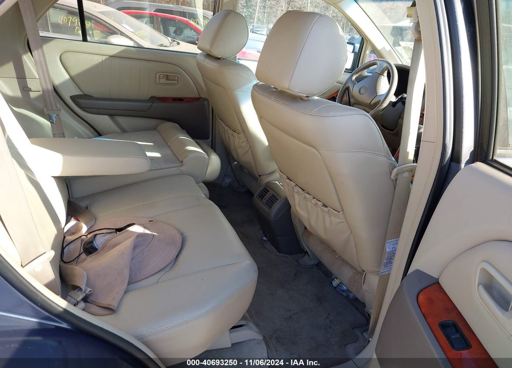 2000 LEXUS RX 300 VIN: JT6HF10U6Y0154127