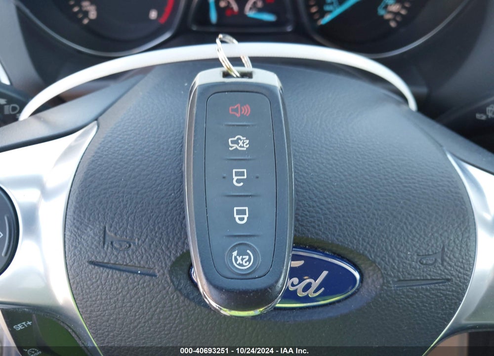 2016 FORD ESCAPE TITANIUM VIN: 1FMCU9J98GUA86398