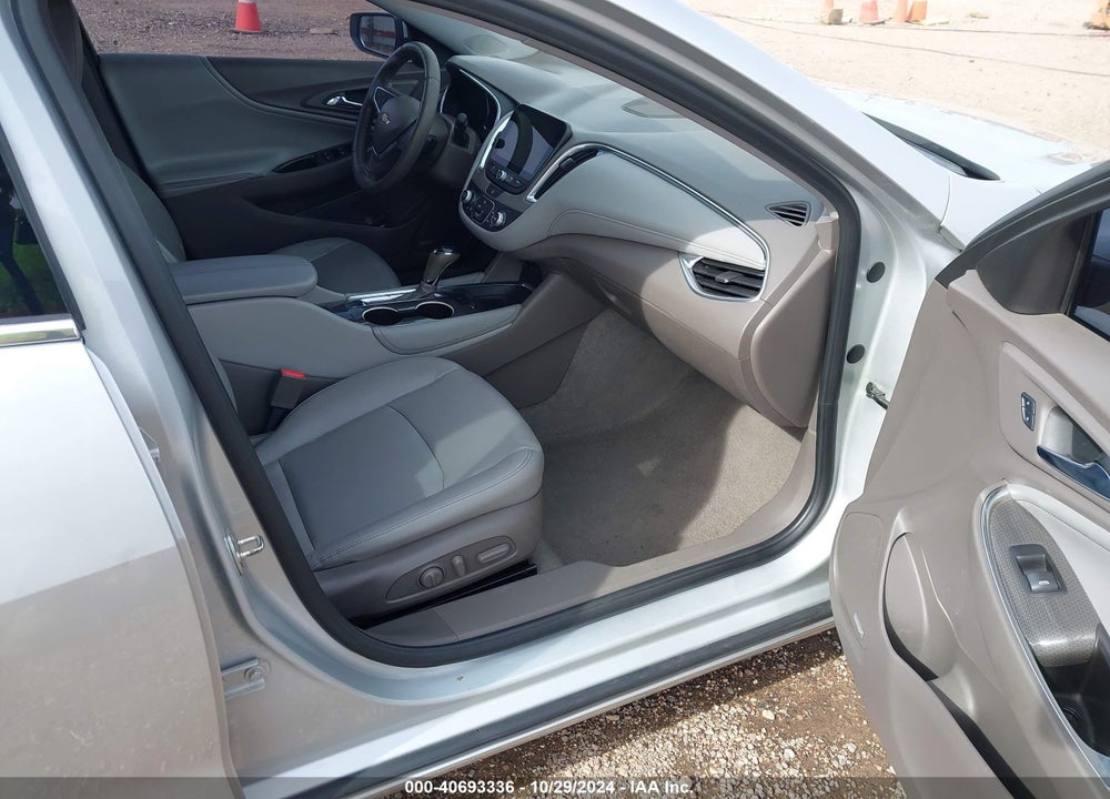 2016 CHEVROLET MALIBU VIN: 1G1ZE5STXGF289577