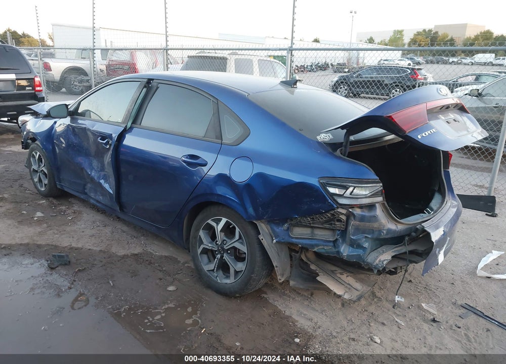 2019 KIA FORTE LXS VIN: 3KPF24AD0KE134711