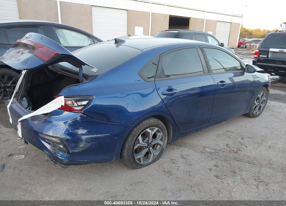 2019 KIA FORTE LXS VIN: 3KPF24AD0KE134711
