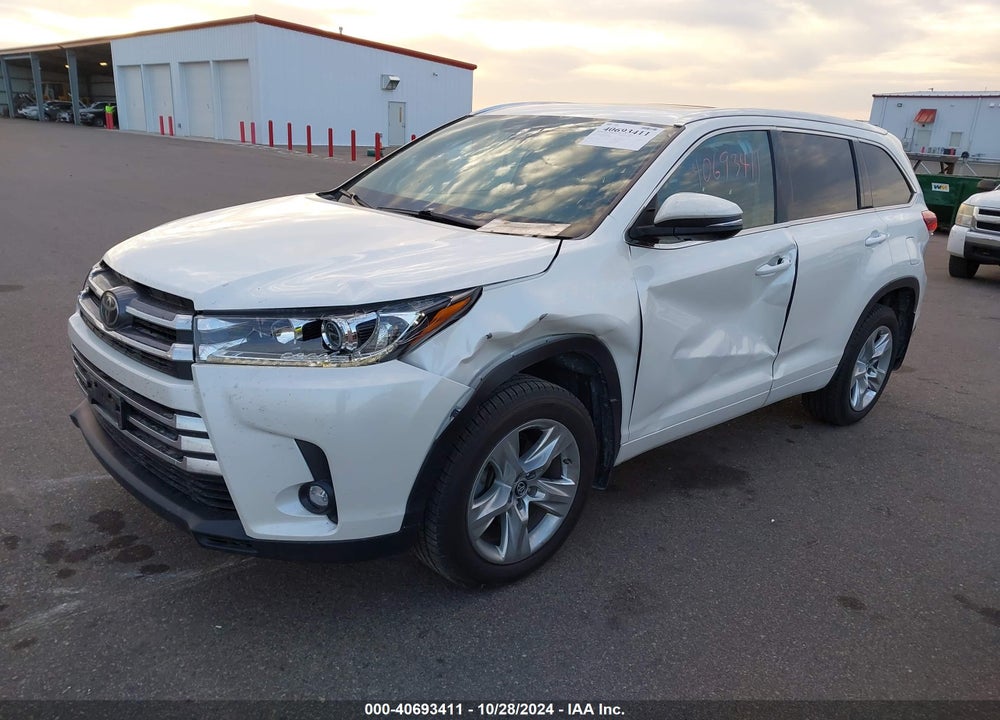 2019 TOYOTA HIGHLANDER LIMITED VIN: 5TDDZRFHXKS953906