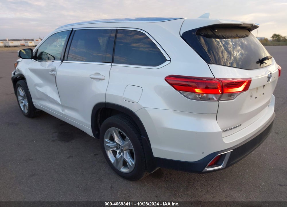 2019 TOYOTA HIGHLANDER LIMITED VIN: 5TDDZRFHXKS953906