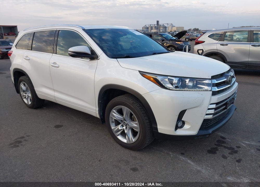 2019 TOYOTA HIGHLANDER LIMITED VIN: 5TDDZRFHXKS953906