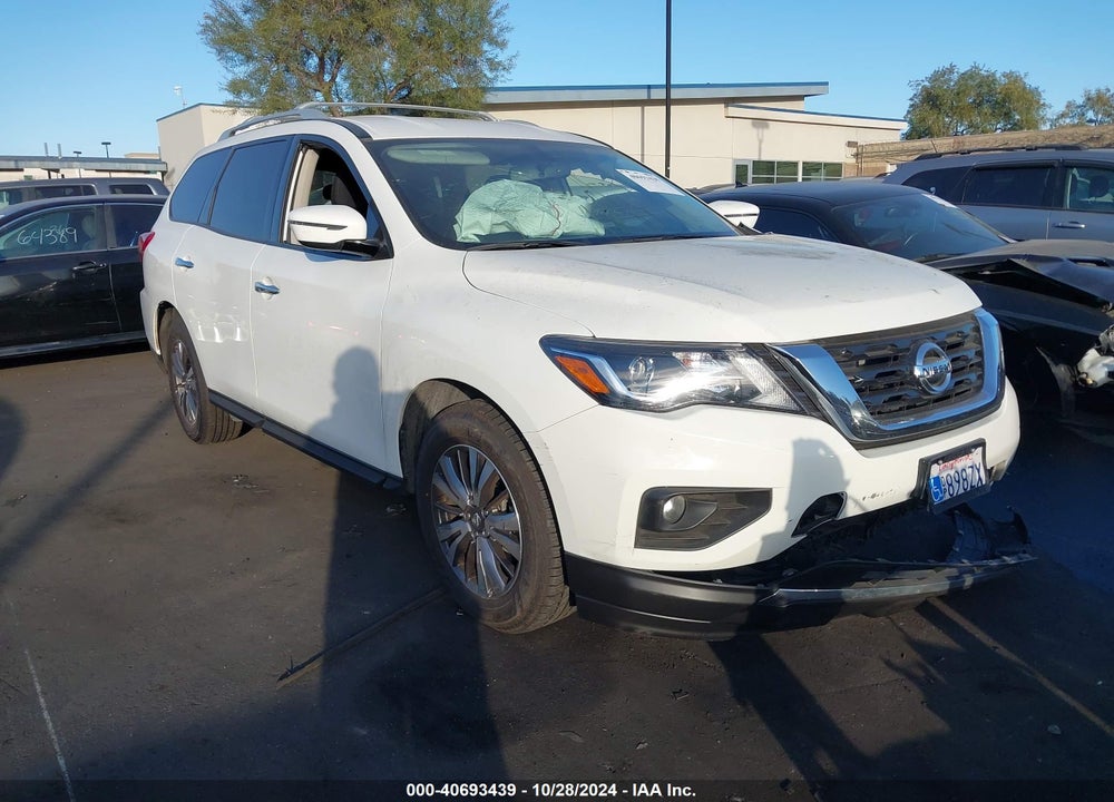2019 NISSAN PATHFINDER SV VIN: 5N1DR2MN0KC607358
