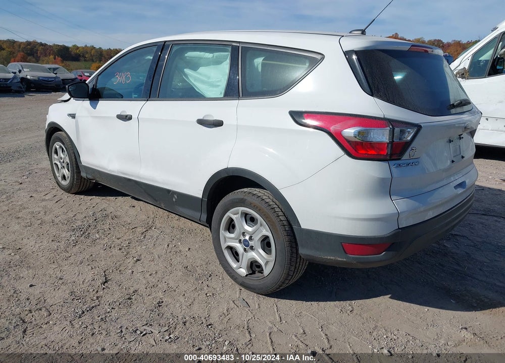 2018 FORD ESCAPE S VIN: 1FMCU0F76JUC73097
