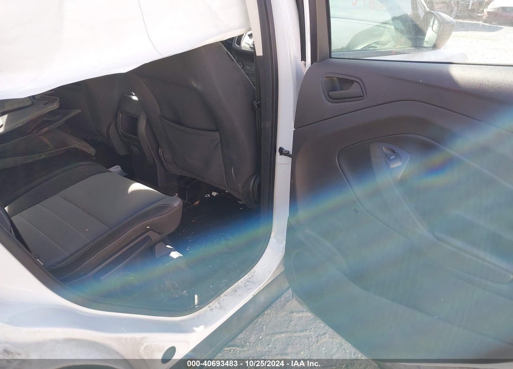 2018 FORD ESCAPE S VIN: 1FMCU0F76JUC73097