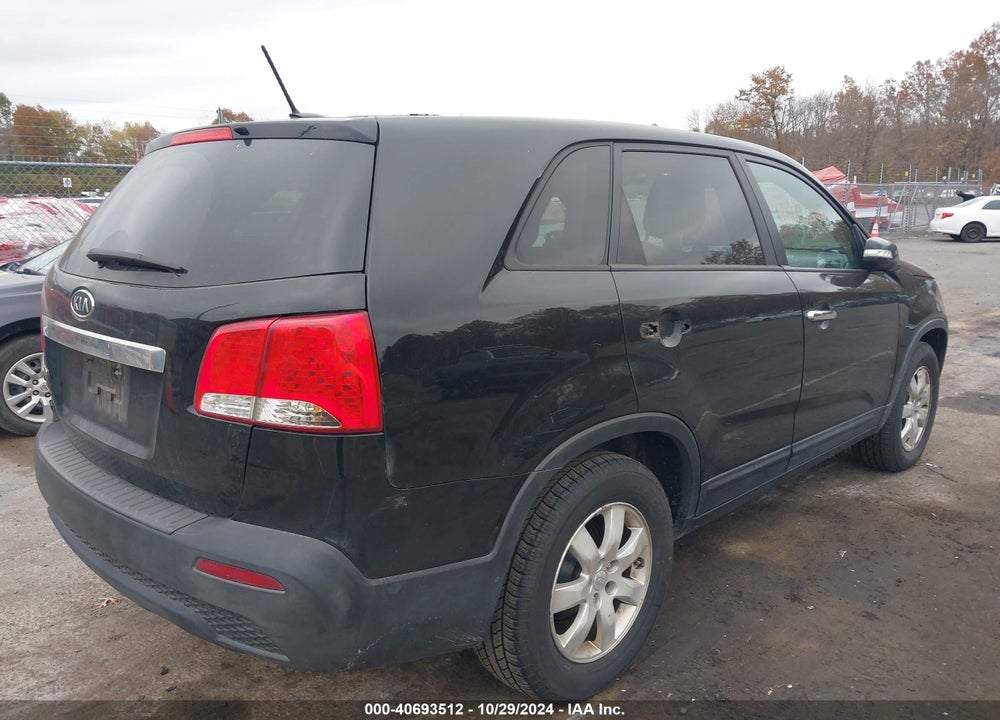 2012 KIA SORENTO LX VIN: 5XYKT3A1XCG203436